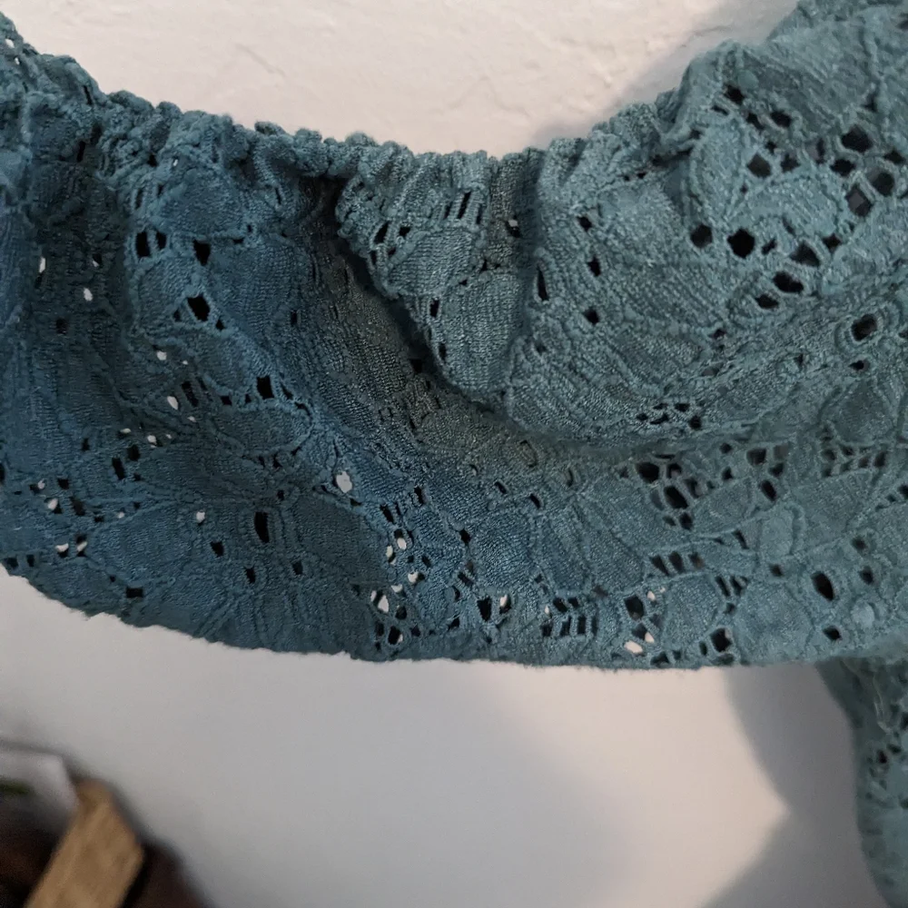 Lace Eyelet Top by Willow & Root - Picture 8 of 8